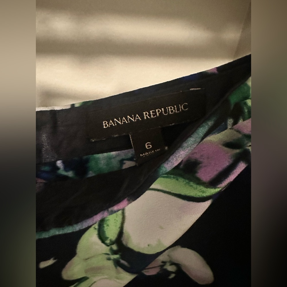 Banana Republic midi skirt size 6 - Picture 5 of 5